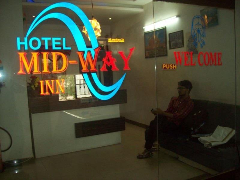 Hotel Mid - Way Inn Gandhinagar Luaran gambar