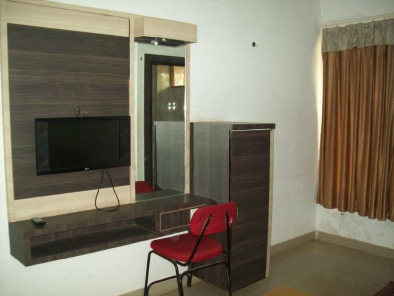 Hotel Mid - Way Inn Gandhinagar Luaran gambar
